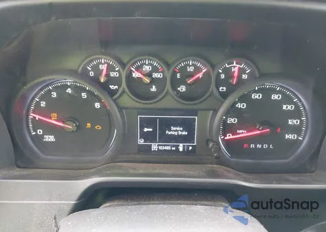 2021 Chevrolet Silverado 1500 4Wd Short Bed Wt z USA, uszkodzony, nr VIN 1GCUYAEF1MZ383851